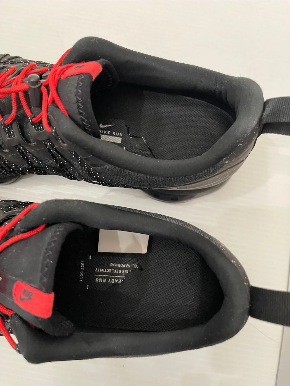 NIKE AIR VAPORMAX FLYNIT UTILITY RUNNING SNEAKERS MENS SIZE 11.5